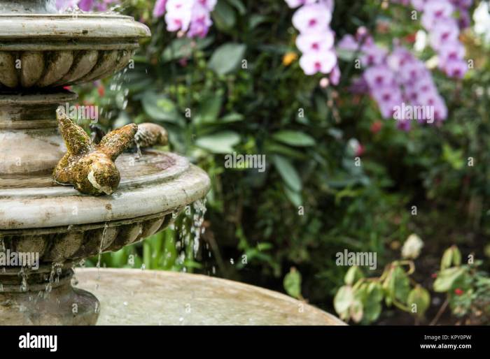 Garden fountains flowers fountain beautiful ideas water planters outdoor flower landscaping gardens small design front bird bath yard floriferous pots